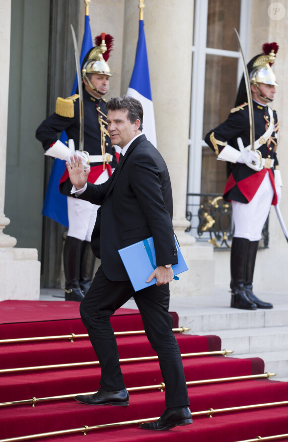 Arnaud de Montebourg arrivant à un dîner officiel au palais de l'Elysée à Paris, le 23 juin 2014.