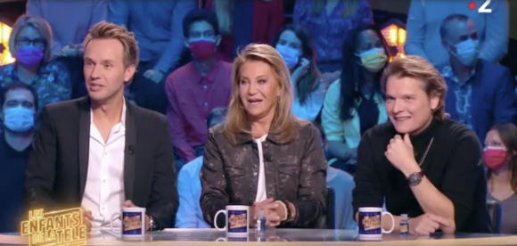 Cyril Féraud, Sheila et Bénabar dans "Les Enfants de la télé" - France 2