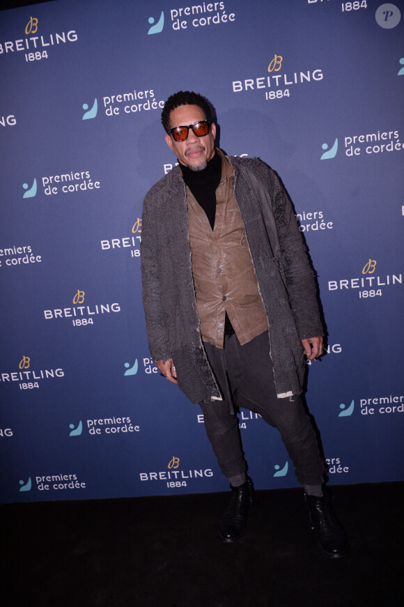 Exclusif - JoeyStarr - Dîner de charité Breitling pour l'association "Premiers de cordée" à la Samaritaine à Paris le 8 octobre 2021. © Rachid Bellak / Bestimage 