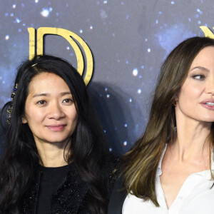 Salma Hayek, Chloé Zhao, Angelina Jolie et Barry Keoghan - Première du film "Les Eternels" à Londres. Le 27 octobre 2021. @ Doug Peters/Empics/ABACAPRESS.COM