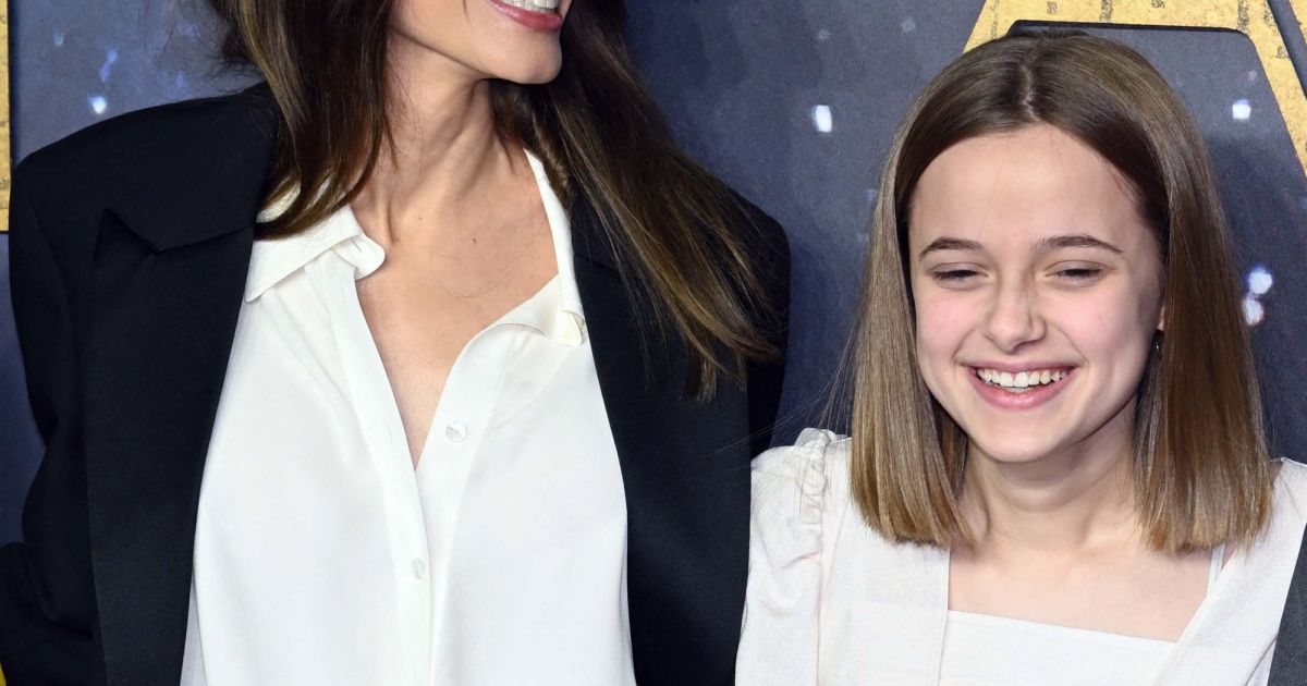 Angelina Jolie Et Sa Fille Vivienne Au Photocall De La Projection Du