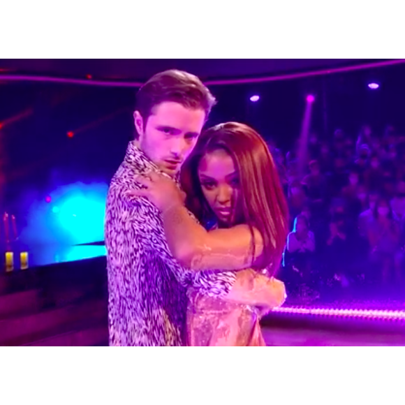 Wejdene et Samuel Texier dans "Danse avec les stars" - TF1