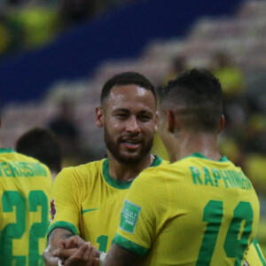 Neymar Jr. lors du match éliminatoire pour la coupe du monde opposant le Brésil à l'Uruguay au Arena da Amazônia à Manaus, Brésil, le 14 octobre 2021. Le Brésil a gagné 4-1. © Fotoarena/Panoramic/Bestimage