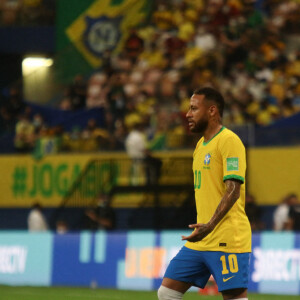 Neymar Jr. lors du match éliminatoire pour la coupe du monde opposant le Brésil à l'Uruguay au Arena da Amazônia à Manaus, Brésil, le 14 octobre 2021. Le Brésil a gagné 4-1. © Fotoarena/Panoramic/Bestimage