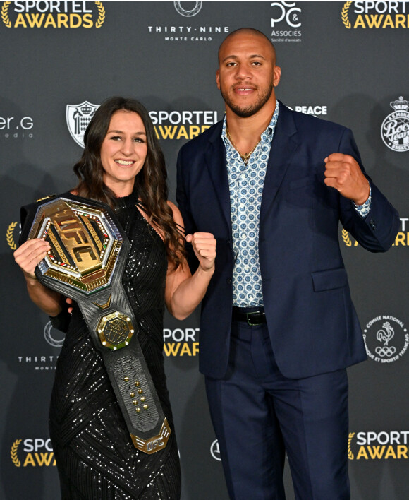 Lucie Bertaud et Ciryl Gane durant la soirée de la 32ème édition des Sportel Awards 2021 au Grimaldi Forum à Monaco. Placé sous la présidence d'honneur du prince Albert II de Monaco, le Sportel Awards est avant tout une compétition internationale ayant pour but de récompenser les meilleures séquences sportives télévisuellle de l'année écoulée. © Bruno Bebert/Bestimage