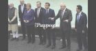 "Ça ne pouvait être que toi !" Pied écrasé, malaise... Un chef d'Etat enchaîne les gaffes au G20