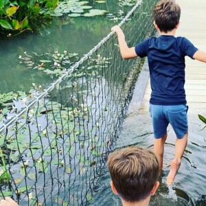 Mathieu Johann, papa fier de ses deux garçons Louis et Marin nés de ses amours avec son ex-compagnon Clémence Castel.