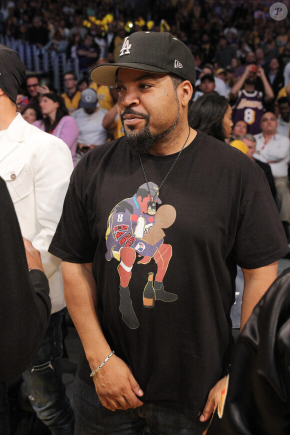 Ice Cube lors du match de départ à la retraite de K.Bryant au Staples Center à Los Angeles, le 18 décembre 2017. © CPA / Bestimage