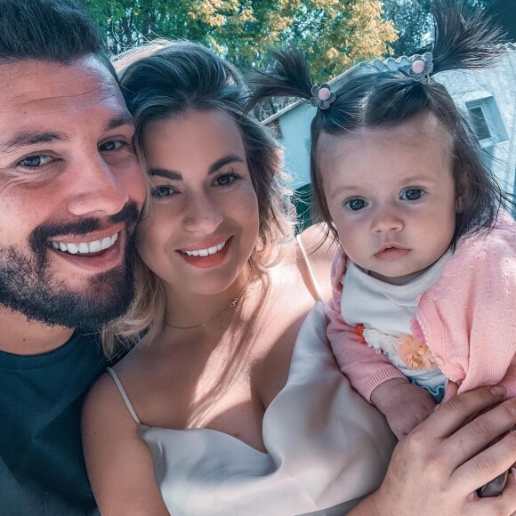 Carla Moreau séparée de Kevin Guedj ? Elle réagit fermement sur Snapchat.