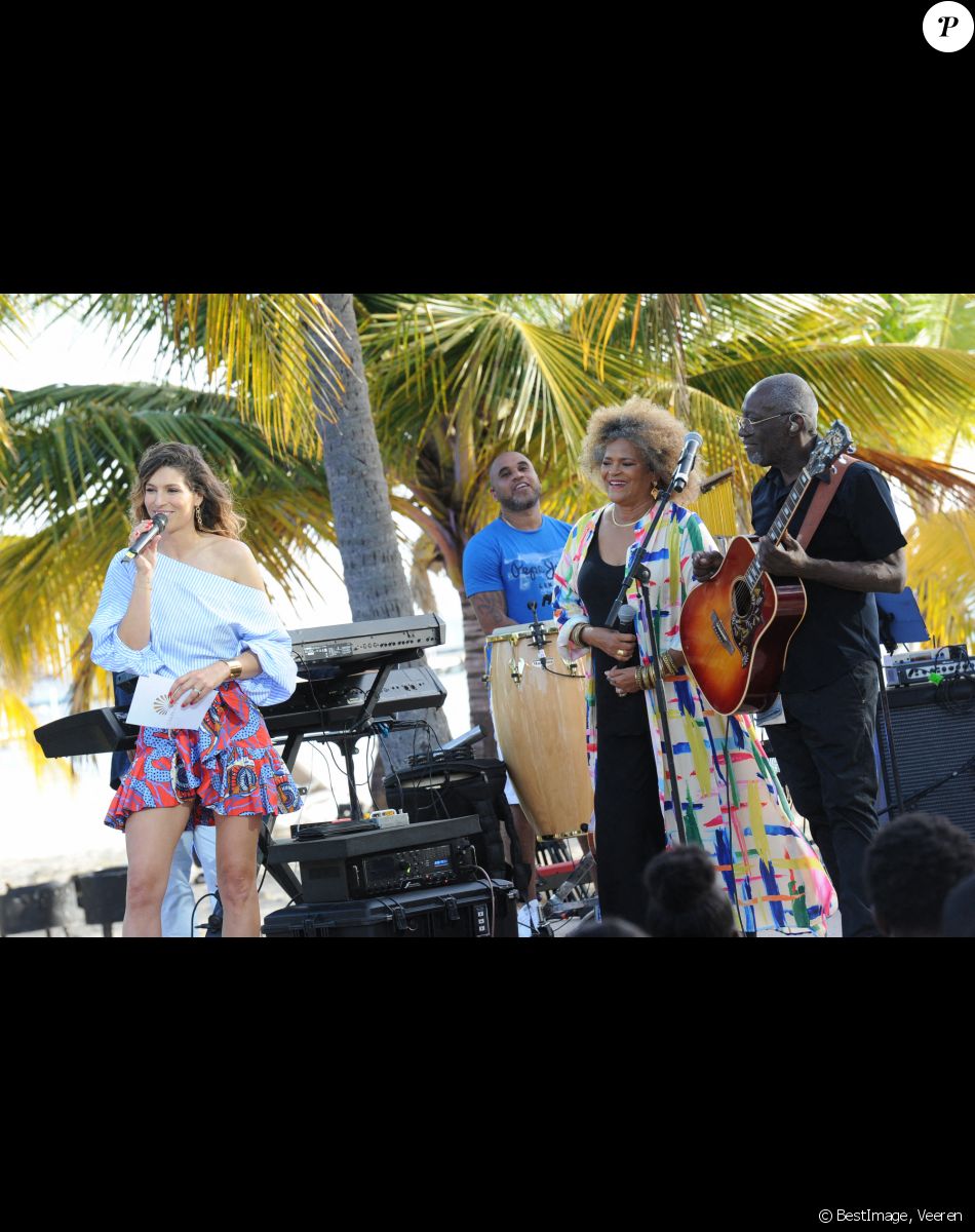 Exclusif - Laury Thilleman et Kassav' - Jour 1 - Enregistrement de l'émission "Tous en Martinique, coeur d'Outremer" au Club Med Les Boucaniers, qui sera diffusée le 11 novembre à 21h05 sur France 3. Le 28 mai 2021 © Veeren / Bestimage