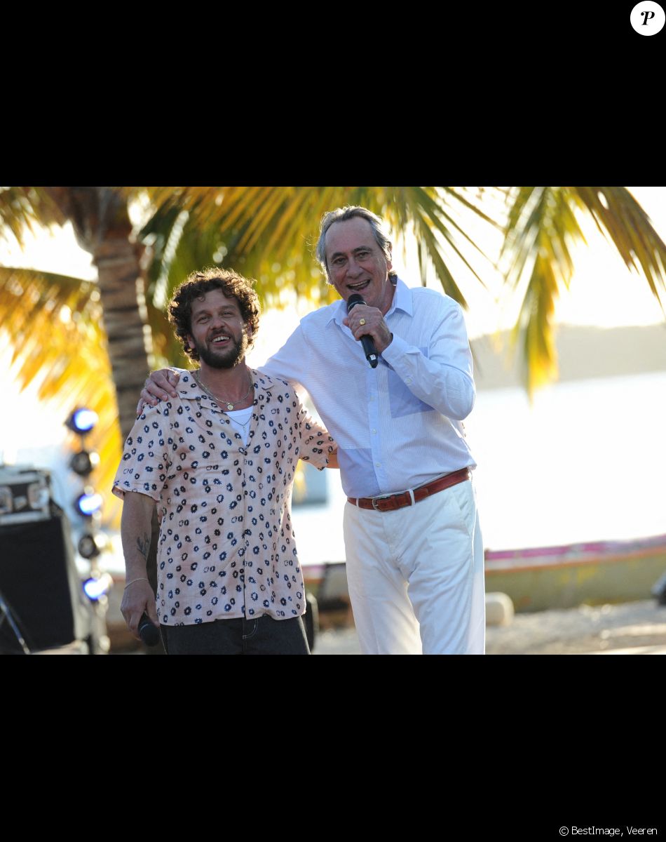 Exclusif - Claudio Capéo et Philippe Lavil - Jour 2 - Enregistrement de l'émission "Tous en Martinique, coeur d'Outremer" au Club Med Les Boucaniers, qui sera diffusée le 11 novembre à 21h05 sur France 3. Le 29 mai 2021 © Veeren / Bestimage