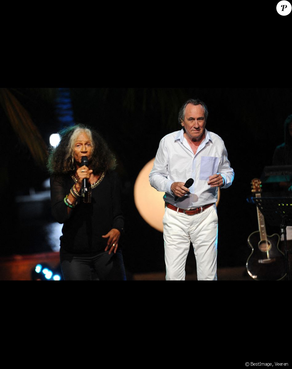 Exclusif - Philippe Lavil et Marijosé Alie - Jour 2 - Enregistrement de l'émission "Tous en Martinique, coeur d'Outremer" au Club Med Les Boucaniers, qui sera diffusée le 11 novembre à 21h05 sur France 3. Le 29 mai 2021 © Veeren / Bestimage