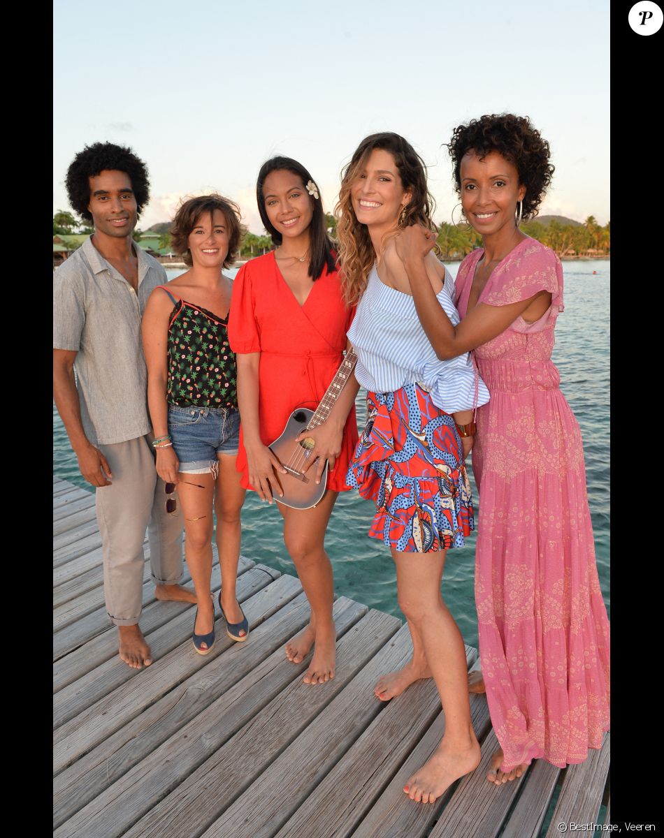 Exclusif - Julien Béramis, Béatrice de La Boulaye, Vaimalama Chaves, Laury Thilleman et Sonia Rolland - Jour 2 - Backstage - Enregistrement de l'émission "Tous en Martinique, coeur d'Outremer" au Club Med Les Boucaniers, qui sera diffusée le 11 novembre à 21h05 sur France 3. Le 29 mai 2021 © Veeren / Bestimage