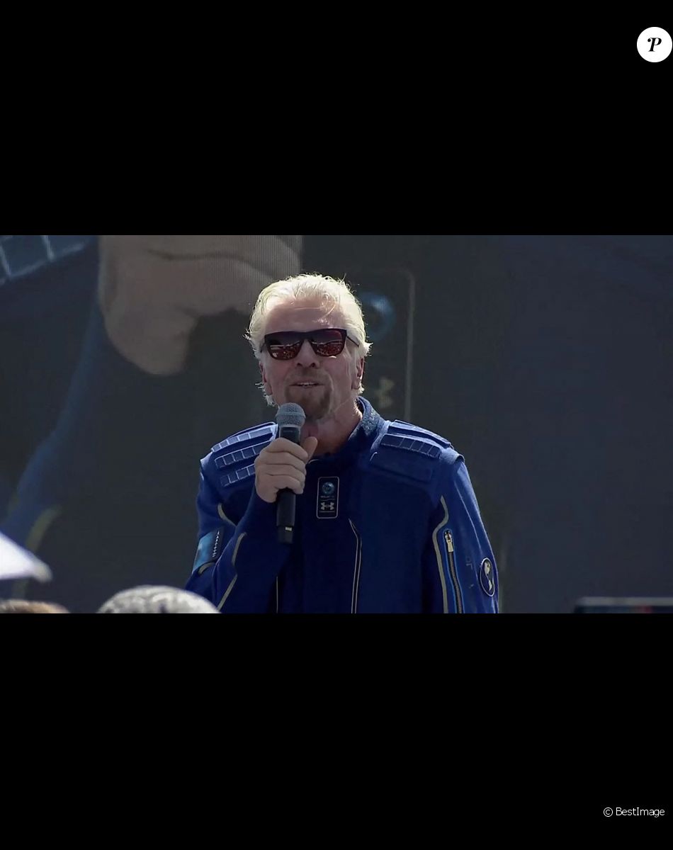 Sir Richard Branson atteint l'espace quelques minutes à bord de sa navette Virgin Galactic avant d'atterrir au Nouveau-Mexique. Le milliiardaire britannique a confié avoir ainsi réalisé un rêve d'enfance. Le 11 juillet 2021.