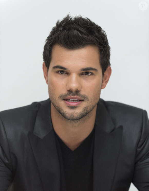 Taylor Lautner en conférence de presse pour la série Tv "Scream Queens" à l'hôtel Four Seasons de Beverly Hills le 7 octobre 2016.