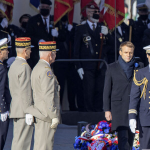 Emmanuel Macron - Le président de la République française lors de la commémoration marquant le 103ème anniversaire de l'armistice du 11 novembre 1918, mettant fin à la Première Guerre mondiale (WWI) à l'Arc de Triomphe à Paris. Le 11 novembre 2021