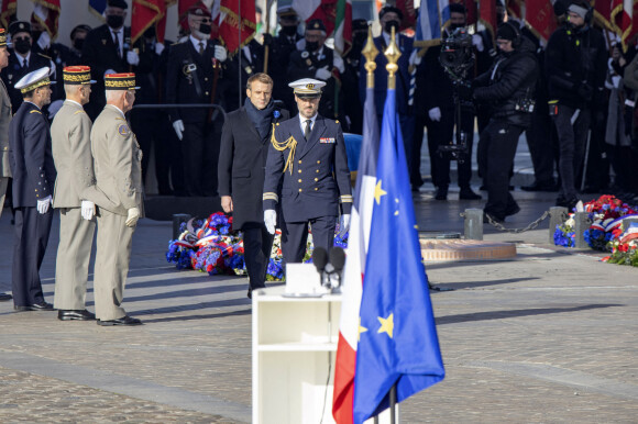 Emmanuel Macron - Le président de la République française lors de la commémoration marquant le 103ème anniversaire de l'armistice du 11 novembre 1918, mettant fin à la Première Guerre mondiale (WWI) à l'Arc de Triomphe à Paris. Le 11 novembre 2021
