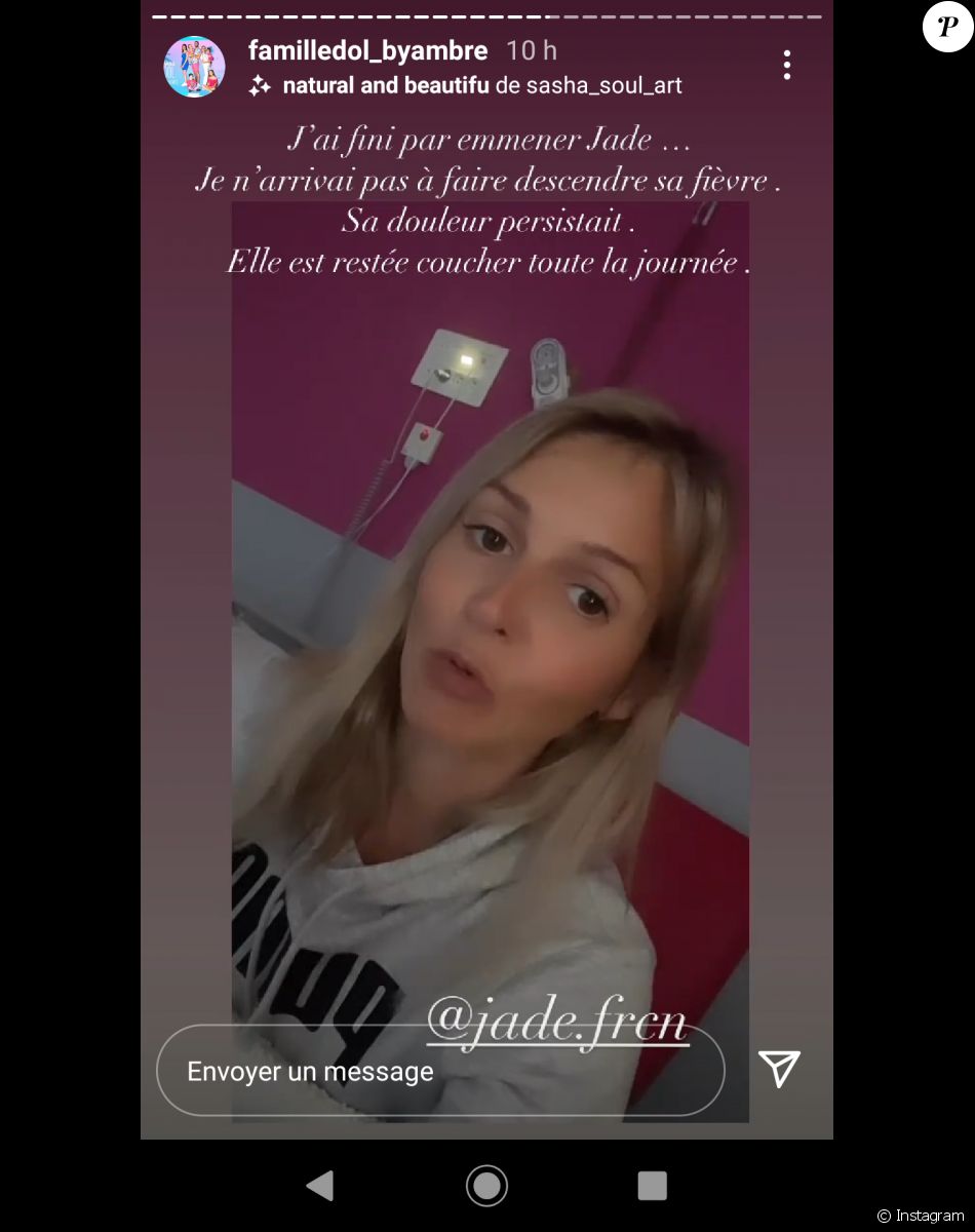 Ambre et Alexandre Dol de "Familles nombreuses" avec deux de leurs enfants