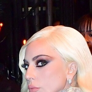 Lady Gaga à la sortie de son hôtel à New York, le 15 novembre 2021.