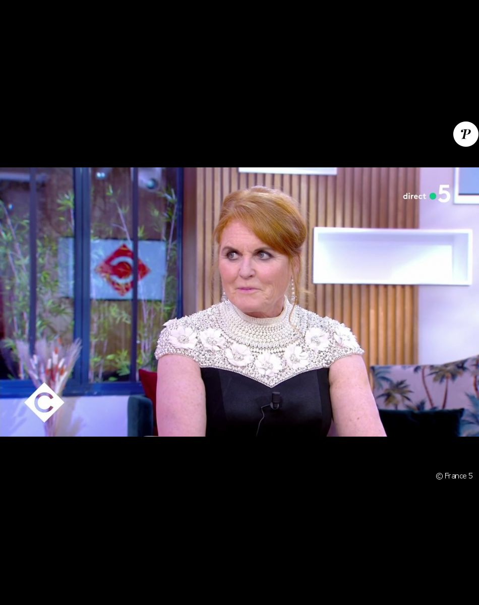 Sarah Ferguson sur le plateau de "C à Vous", le 16 novembre.