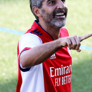 Ary Abittan - Les VIP avaient répondu présent au match amical de football entre amis, organisé par J.C.Darmon, au profit de l'association "Plus fort la vie" au stade Marcel Aubour de Saint-Tropez, Côte d'Azur, le 7 août 2021. © Dominique Jacovides/Bestimage
