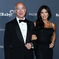 Jeff Bezos (Amazon) radin ? Son don à une chic soirée fait "grogner" les convives...