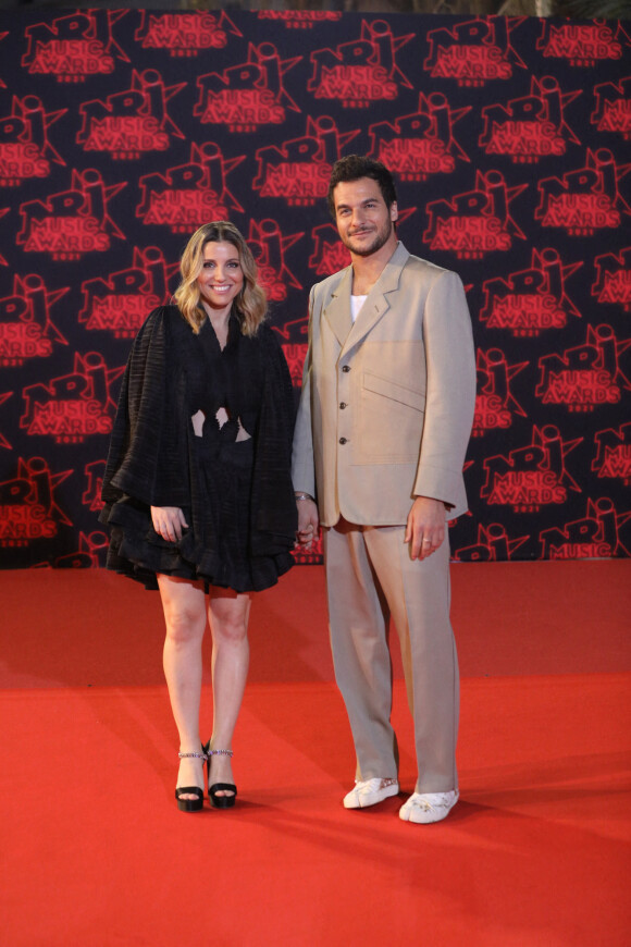 Amir et sa femme Lital lors de la 23ème édition des NRJ Music Awards 2021 au Palais des Festivals de Cannes, le 20 novembre 2021. © Dominique Jacovides/Bestimage 