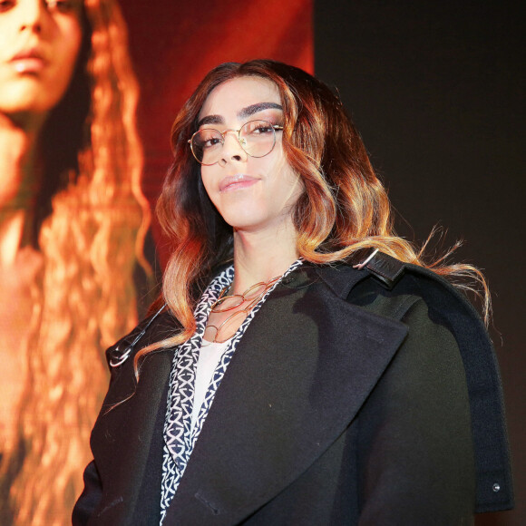 Exclusif - Bilal Hassani inaugure les illuminations de Noël du centre commercial Westfield Forum des Halles. Paris, le 20 novembre 2021. © Panoramic/Bestimage