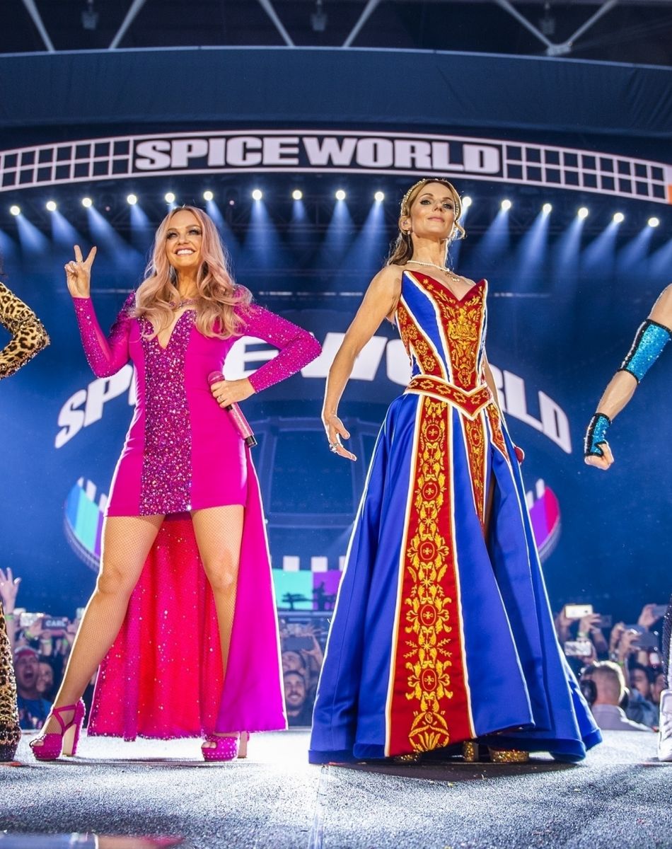 Geri Halliwell, Melanie Brown (Mel B), Melanie Chisholm (Mel C) et Emma Bunton - Les Spice Girls en concert au Stade de Wembley dans le cadre de leur tournée "Spice World UK Tour". Londres, le 20 juin 2019.