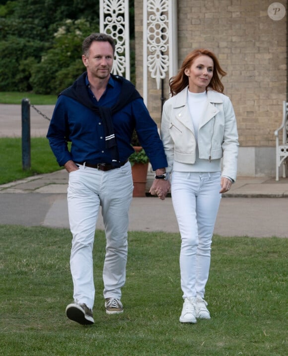Exclusif - Geri Halliwell Horner, son mari Christian Horner, ses enfants Montague et Bluebell et leur nourrice arrivent au House Festival à Londres au Royaume-Uni. Le 5 juillet 2019.