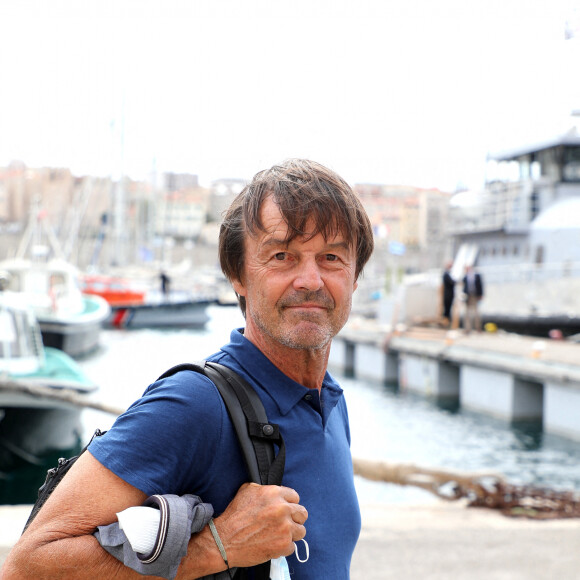 L'ancien ministre de l'Écologie Nicolas Hulot lors de la conférence de presse du président de la République après la sortie en mer à bord du navire scientifique "Alfred Merlin" à Marseille Marseille, France, le 3 septembre 2021.