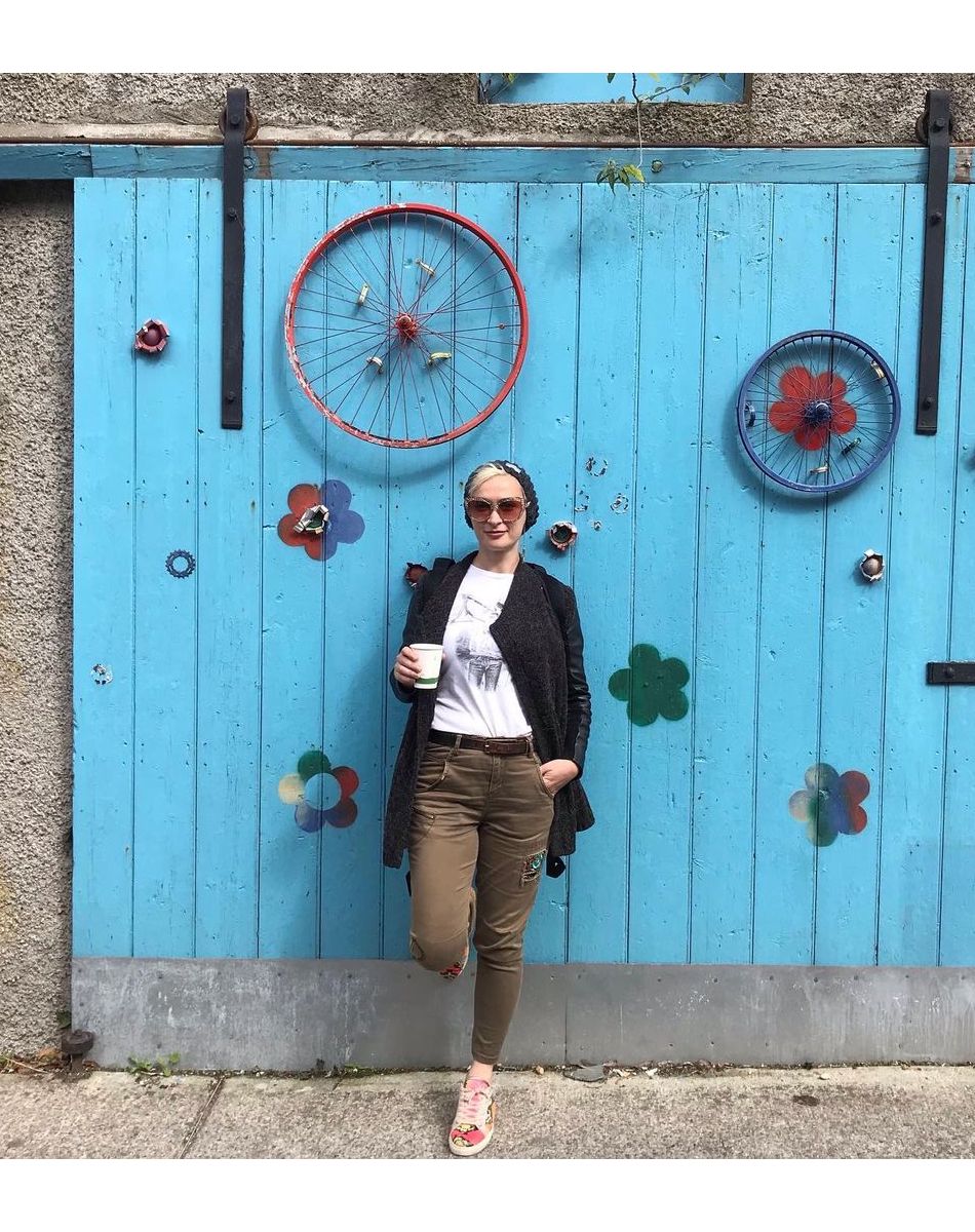 La défunte Halyna Hutchins, décédée sur le tournage du film "Rust" le 21 octobre 2021, sur Instagram.
