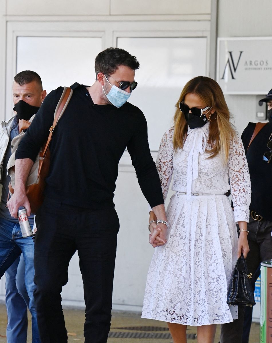 Jennifer Lopez et son compagnon Ben Affleck arrivent au 78ème Festival international du film de Venise (La Mostra), à Venise, Italie, le 9 septembre 2021.