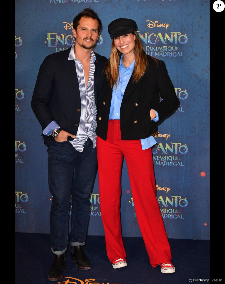 Juan Arbelaez et sa femme Laury Thilleman (Miss France 2011) - Avant-première du film "Encanto" de Disney au Grand Rex à Paris le 19 novembre 2021. © Veeren/Bestimage