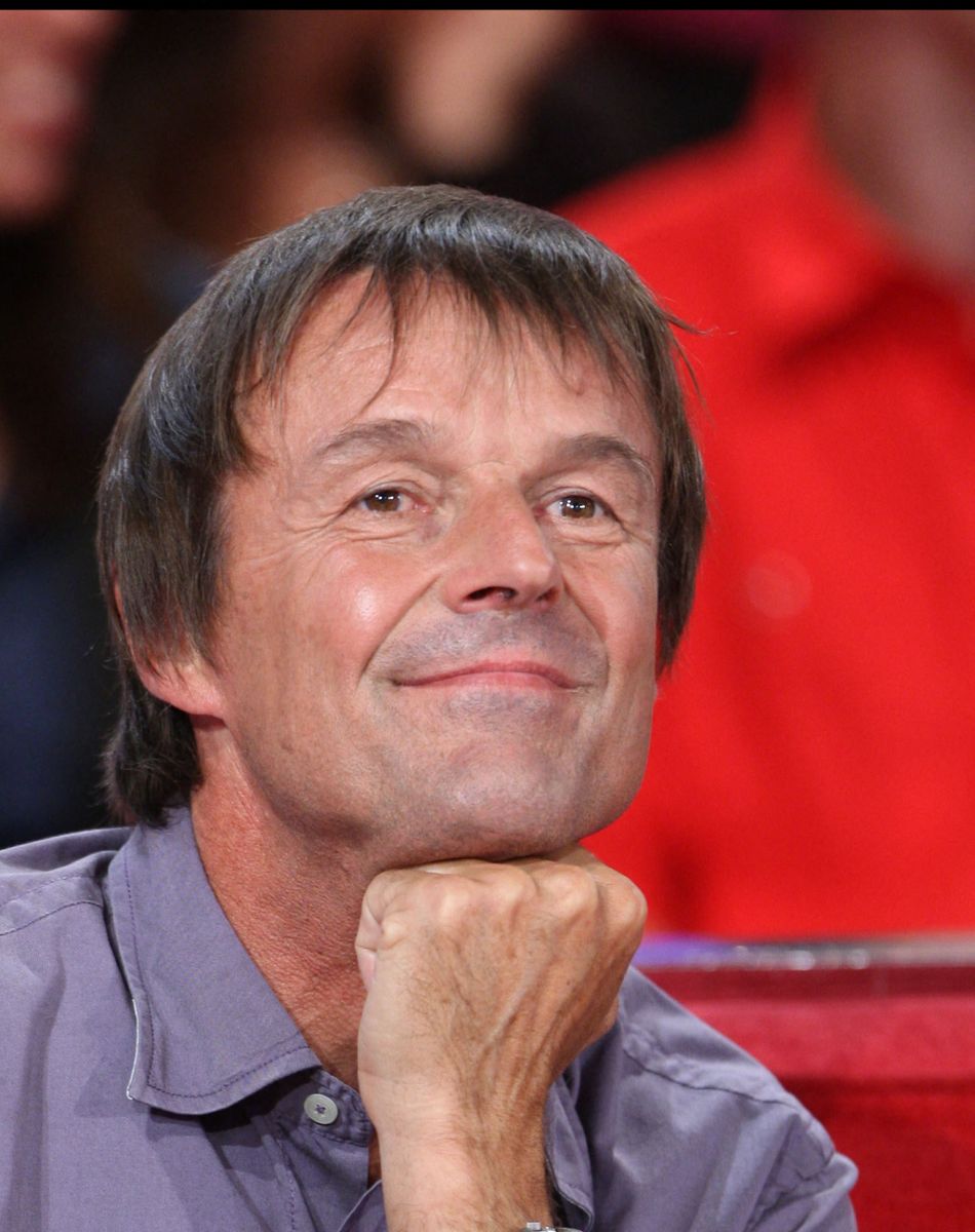 Nicolas Hulot sur le plateau de l'émission Vivement dimanche sur France 2 en 2009