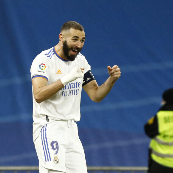 Karim Benzema lors du match de football "Real Madrid vs Rayo Vallecano" au stade Bernabeu à Madrid. Le 6 novembre 2021 © Apo Caballero-DAX / Zuma Press / Bestimage