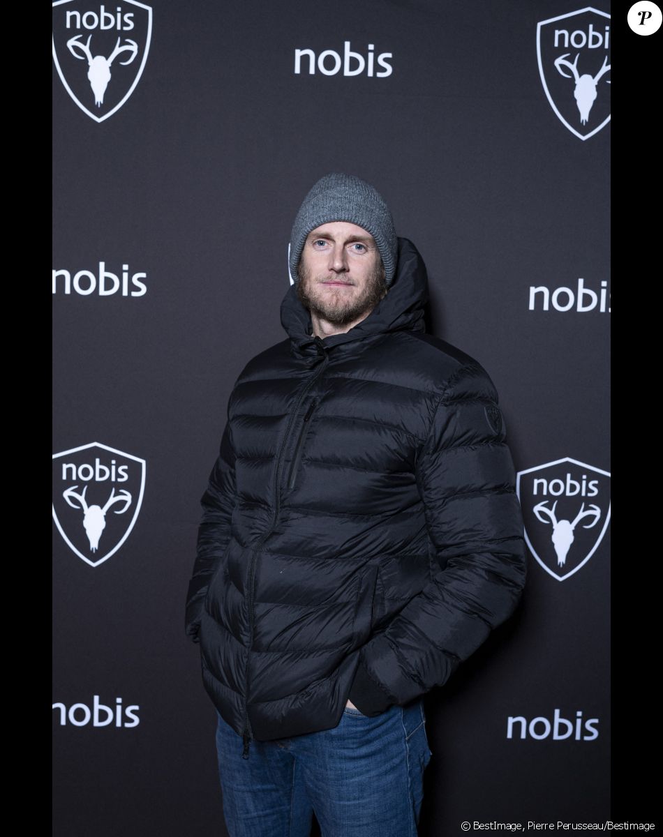 Exclusif - Matthias Quiviger (Ragnar LeBreton) - Nobis fête ses 15 ans en inaugurant sa nouvelle boutique dans le 2ème arrondissement de Paris, France, le 25 novembre 2021. © Pierre Perusseau/Bestimage$