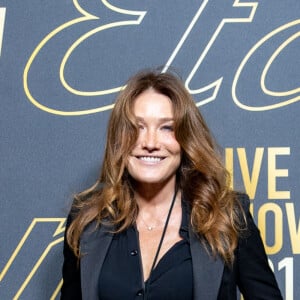 Carla Bruni-Sarkozy - Photocall du défilé Etam Live Show 2021 à l'Opéra Garnier à Paris le 4 octobre 2021. © Tiziano Da Silva / Bestimage 