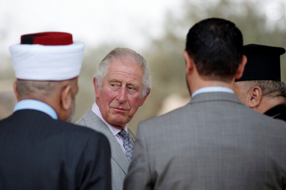 Le prince Charles aurait été l'auteur de la remarque sur la couleur de peau de son petit-fils Archie, avant qu'il naisse.