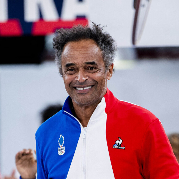 Yannick Noah - Defile de la collection Olympique de l equipementier Le Coq Sportif lors du défilé de la collection Olympique de l'équipementier "Le Coq Sportif" à Romilly-sur-Seine, France. © Jean-Baptiste Autissier/Panoramic/Bestimage