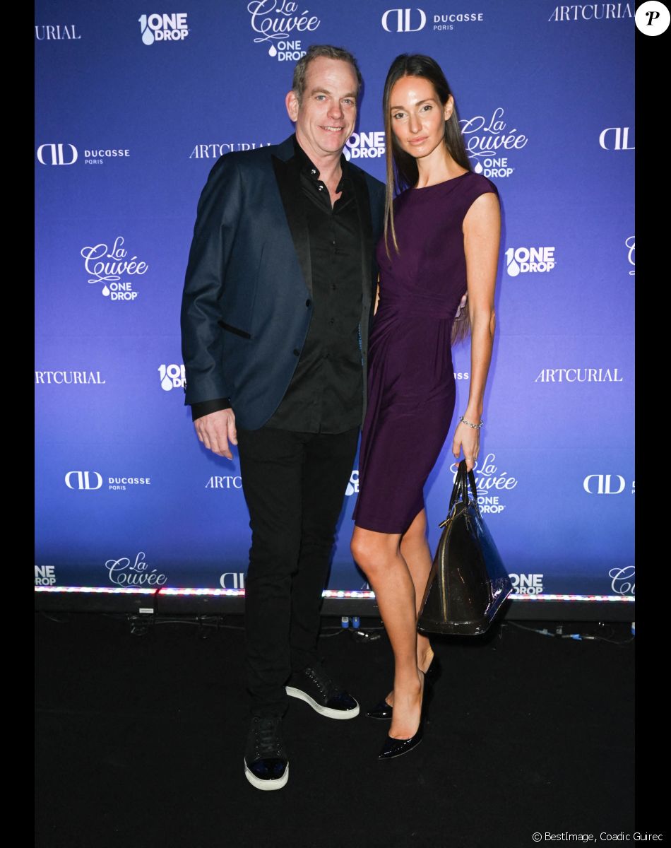 Exclusif - Garou (maître de cérémonie) et sa compagne Emily - Premier dîner caritatif de la Fondation One Drop au Pavillon Dauphine à Paris. © Coadic Guirec/Bestimage
