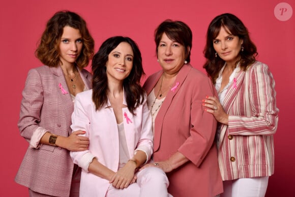 Exclusif - Marie Hennerez, Fabienne Carat, Annie Grégorio et Cécilia Hornus, des comédiennes de la série "Plus Belle la Vie", diffusée sur France 3, durant une séance photo en studio à Marseille, le 30 juillet 2020. © Bruno Bebert / Bestimage