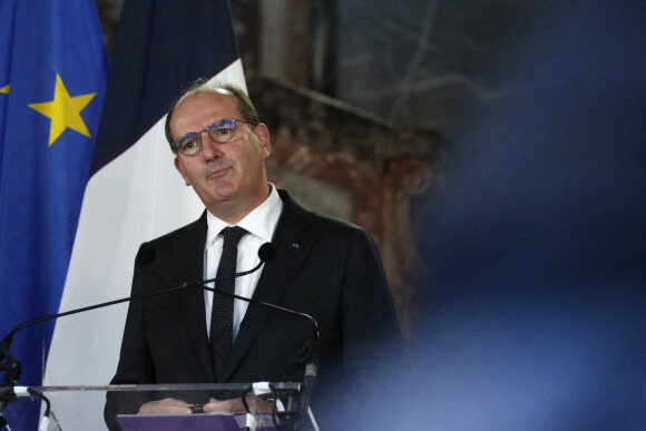 Le Premier ministre français Jean Castex tient une conférence de presse avec son homologue belge Alexander de Croo au Palais d'Egmont à Bruxelles, le 22 novembre 2021.