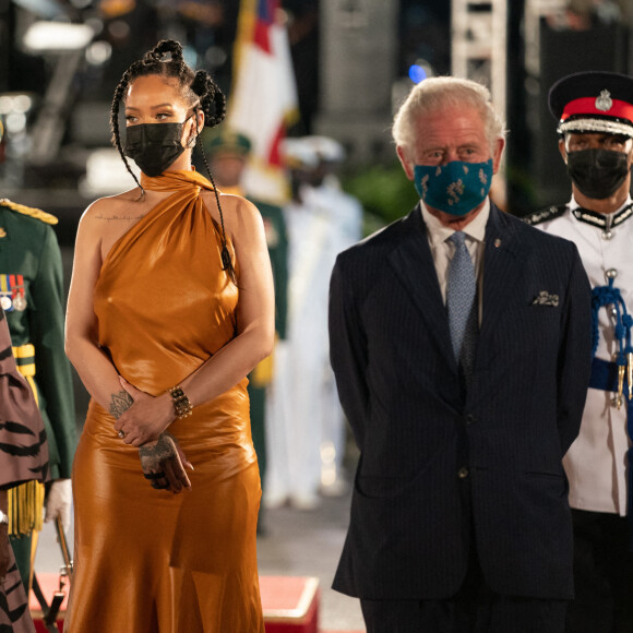Garfield Sobers, Sandra Mason nouvelle présidente de la Barbade, Rihanna, le prince Charles, prince de Galles - Le prince Charles, prince de Galles assiste à la cérémonie d'investiture présidentielle en présence de Rihanna à Heroes Square à Bridgetown à la Barbade le 29 novembre 2021.