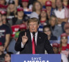 Donald Trump prend la parole lors du "2021 Iowa Trump Rally" à Des Moines dans l'Etat de l'Iowa, le 9 octobre 2021. © Brian Cahn/ZUMA Press Wire