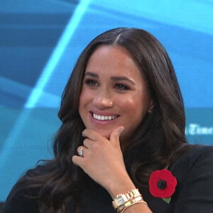 Meghan Markle sur le plateau de l'émission "Minding the Gap" à Los Angeles, le 9 novembre 2021.