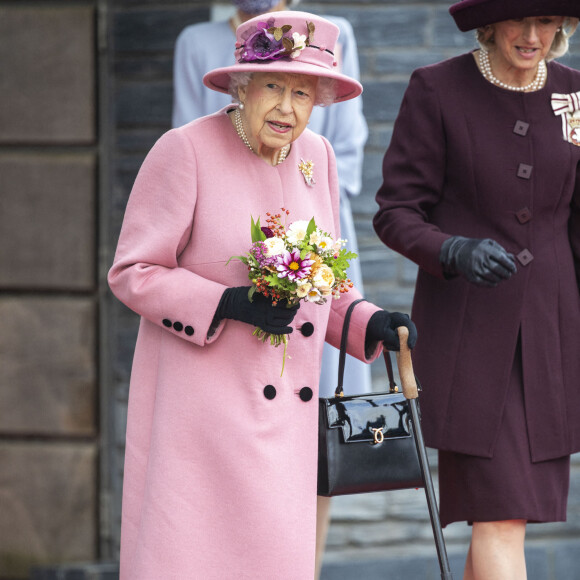 La reine Elisabeth II d'Angleterre assiste à la cérémonie d'ouverture de la sixième session du Senedd à Cardiff, Royaume Uni, 14 octobre 2021. 