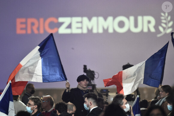 Image du premier meeting en tant que candidat à l'élection présidentielle Eric Zemmour au parc des expositions de Villepinte en Seine-Saint-Denis  le 5 décembre 2021