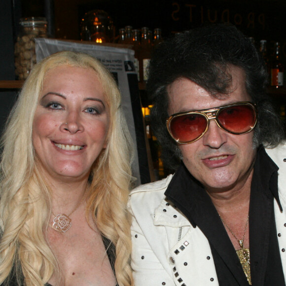 Exclusif - Suite à un problème technique et le report du concert au Nez Rouge, Loana et Eryl Prayer vont manger une crêpe à Paris le 25 septembre 2021. © JLPPA / Bestimage