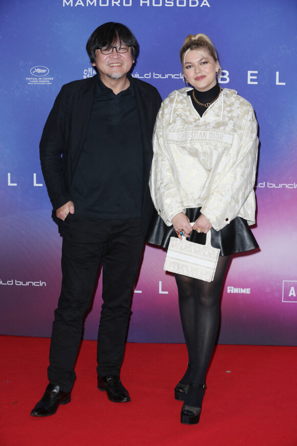 Mamoru Hosoda et Louane lors de la première de "Belle" au Grand Rex, à Paris, le 6 décembre 2021. Photo by Jerome Domine/ABACAPRESS.COM